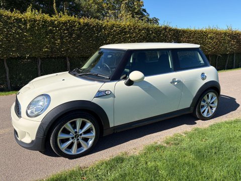 Mini Hatch 2.0 Cooper SD Euro 5 (s/s) 3dr 2