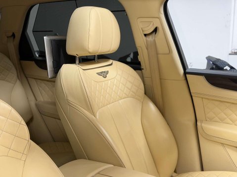 Bentley Bentayga 6.0 W12 SUV 5dr Petrol Auto 4WD Euro 6 (s/s) (608 ps) 67