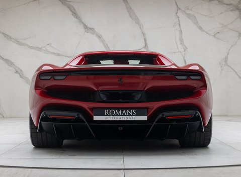 Ferrari 296 GTB 8