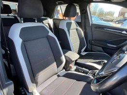 Volkswagen T-Roc 1.5 T-Roc SEL TSi Evo 5dr 66