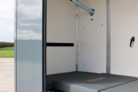 Renault Master 2026 Brand new 3.5 ton  AUTOMATIC Stallion build WITH REAR BED OPTION   22