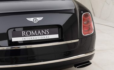 Bentley Mulsanne V8 24