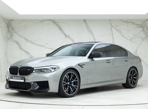 BMW M5 Competition 6