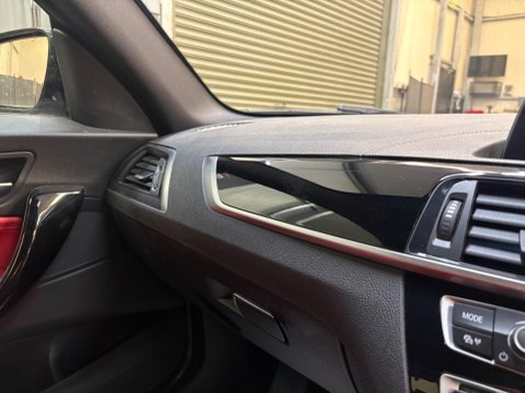 BMW 2 Series 3.0 M240i Euro 6 (s/s) 2dr 23