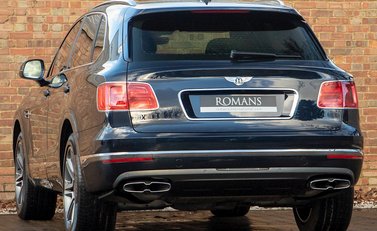 Bentley Bentayga V8 3