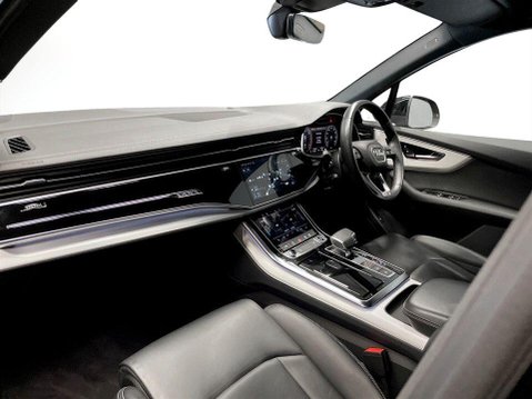 Audi Q7 3.0 TDI V6 45 S line SUV 5dr Diesel Tiptronic quattro Euro 6 (s/s) (231 ps) 15