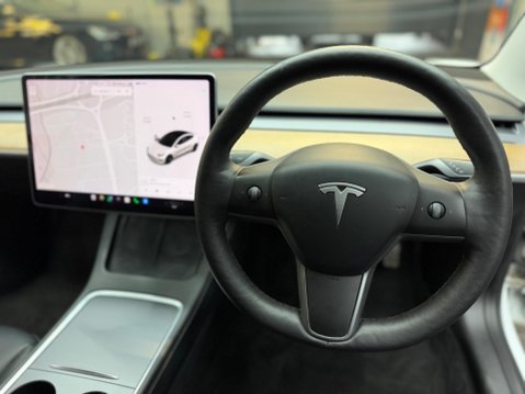 Tesla Model 3 Standard Range Plus Auto RWD 4dr 52