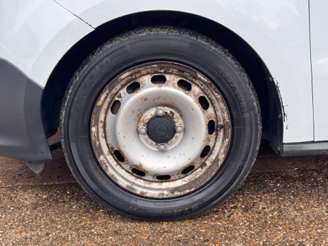 Ford Transit Courier 1.5 Transit Courier Base TDCi 23