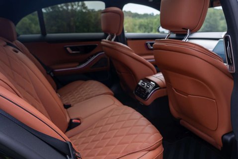 Mercedes-Benz S Class S350d AMG Line Premium 13