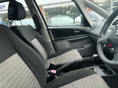Suzuki SX4 1.6 SZ4 SUV 5dr Petrol Auto Euro 5 (120 ps) 10