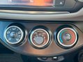 Toyota Yaris VVT-I ICON 31