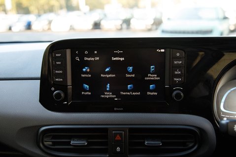 Hyundai i10 ADVANCE 22