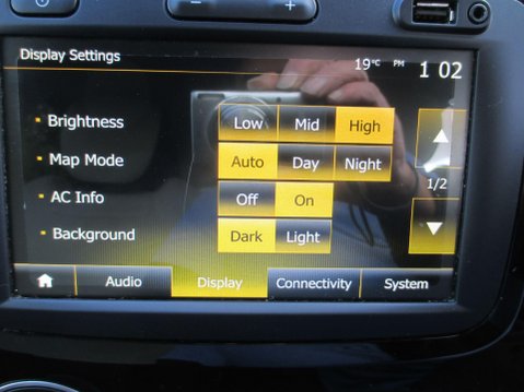 Renault Captur 0.9 TCe ENERGY Iconic Euro 6 (s/s) 5dr 41