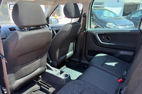 Skoda Roomster SE PLUS.7 SERVICES..IDEAL FOR DOGS, WHEELCHAIR.SUNROOF 30