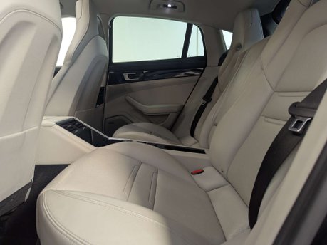 Porsche Panamera 2.9 Panamera 4 E-Hybrid Semi-Auto 4WD 5dr 48