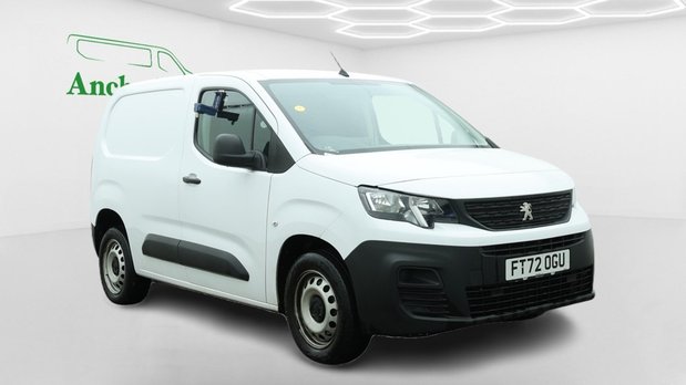 Peugeot Partner SWB L1H1 Low Roof Professional Premium+ Air Con Sensors EURO 6 NO VAT 2