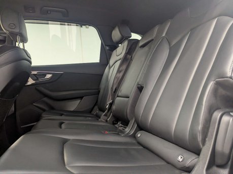 Audi Q7 3.0 Q7 Black Edition 55 TFSI MHEV Quattro Auto 4WD 5dr 44