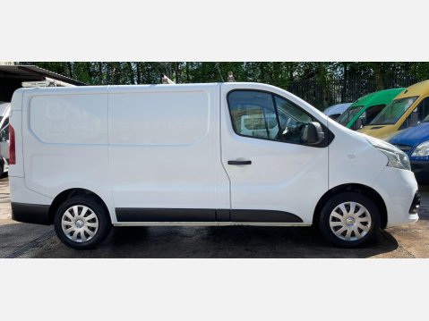 Renault Trafic 1.6 dCi 27 Business+ Panel Van 5dr Diesel Manual SWB Standard Roof Euro 5 ( 7