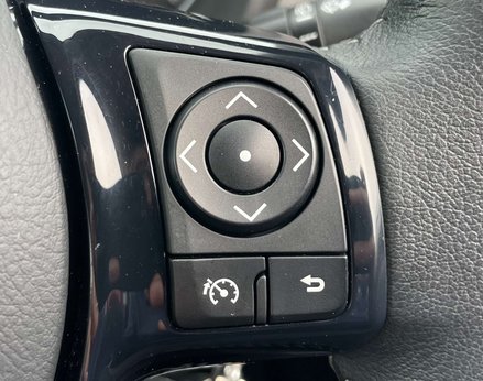 Toyota Yaris 1.5 Yaris Icon Tech VVT-i 5dr 45