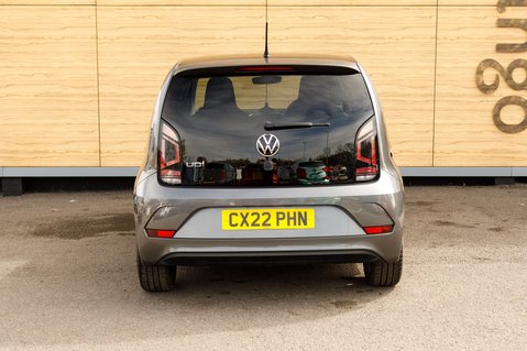 Volkswagen Up R-LINE 6