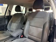 Volkswagen Golf 1.6 TDI SE Nav Hatchback 5dr Diesel DSG Euro 6 (s/s) (115 ps) 25