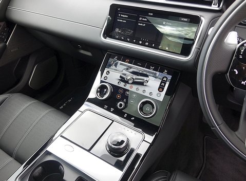 Land Rover Range Rover Velar R-Dynamic D300 HSE 23