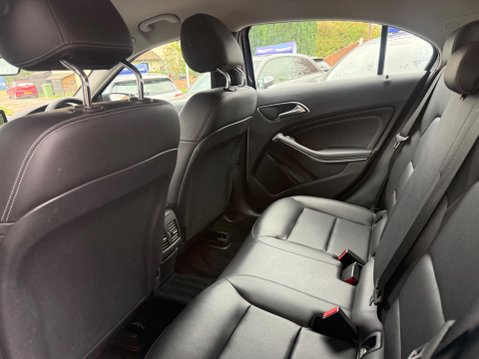 Mercedes-Benz A Class 1.5 A180d Sport (Executive) 7G-DCT Euro 6 (s/s) 5dr 19