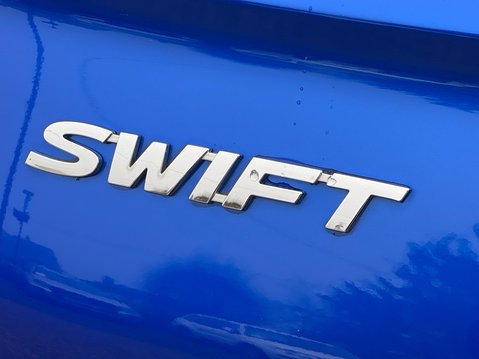 Suzuki Swift MOTION 21