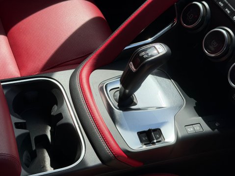 Jaguar E-Pace R-DYNAMIC HSE 22