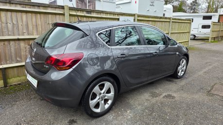 Vauxhall Astra SRI 1.7 CDTI 5dr 4