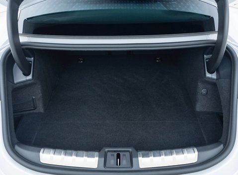 Porsche Taycan 4S 30