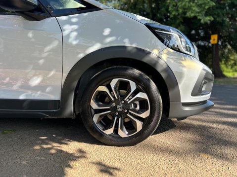 Honda Jazz I-MMD CROSSTAR EX 39