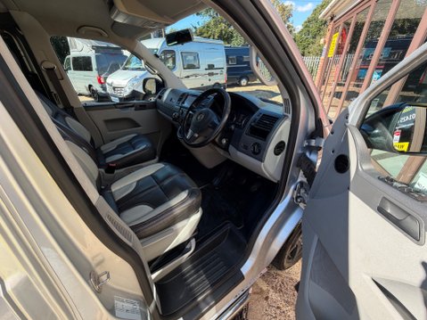 Volkswagen Transporter T32 TDI SPORTLINE KOMBI 2 OWNER VEHICLE 8