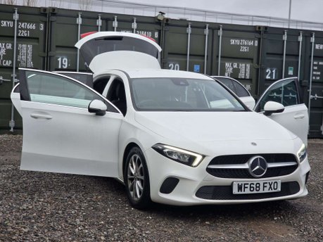 Mercedes-Benz A Class 1.5 A180d Sport Hatchback 5dr Diesel 7G-DCT Euro 6 (s/s) (116 ps) 6