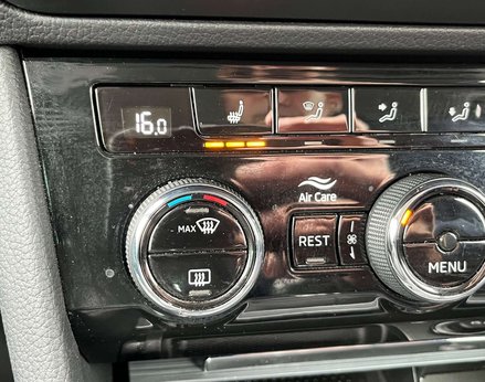 Skoda Superb 2.0 Superb SE Technology TDI 5dr 62