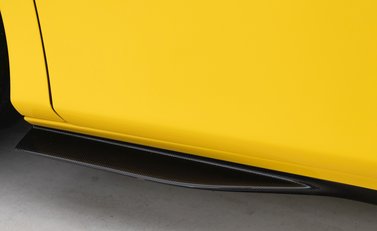 Ferrari F8 Tributo 25