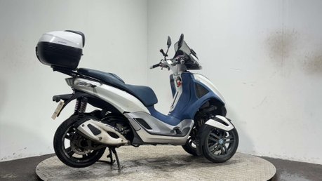 Piaggio MP3 YOURBAN LT, 2011, 32K, 300CC, RUNNING 3-WHEELER, SPARES/REPAIR/PROJECT 2