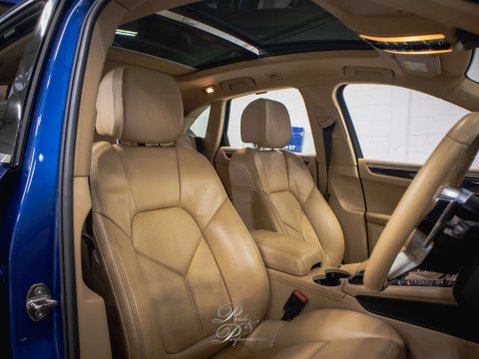 Porsche Macan 3.0 Macan S D Semi-Auto 4WD 5dr 14
