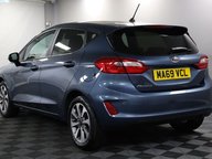 Ford Fiesta TREND 10
