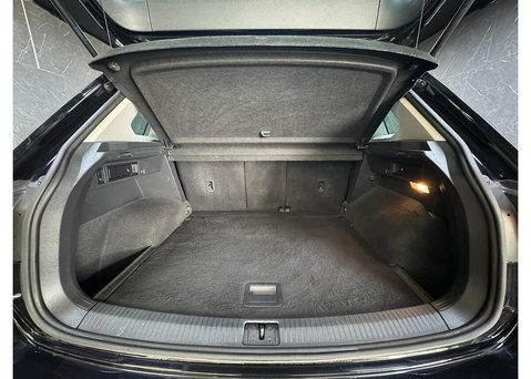 Volkswagen Tiguan 2.0 TDI SEL SUV 5dr Diesel DSG 4Motion Euro 6 (s/s) (150 ps) 47