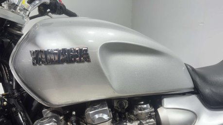 Yamaha XJR1300 2001 37K 1 OWNER NEW MOT SERVICED MUSCLE BIKE 1300CC 10