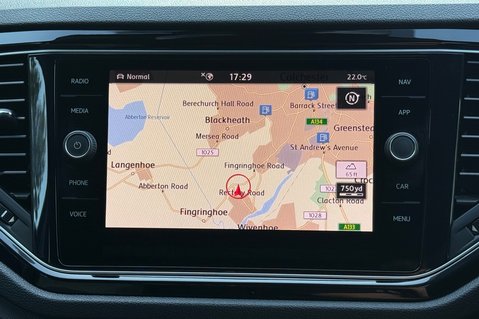 Volkswagen T-Roc R TSI 4MOTION DSG - LAPOIZ BLUE -FULL VOLKSWAGEN SERVICE HISTORY -CARPLAY 39