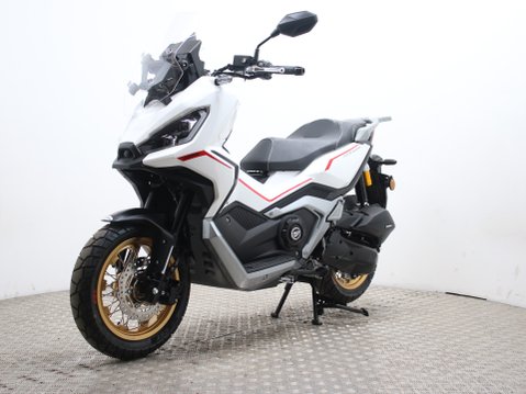 Keeway XDV 125 Evo Pro 6