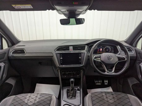 Volkswagen Tiguan 1.5 Tiguan R-Line TSi Semi-Auto 5dr 2