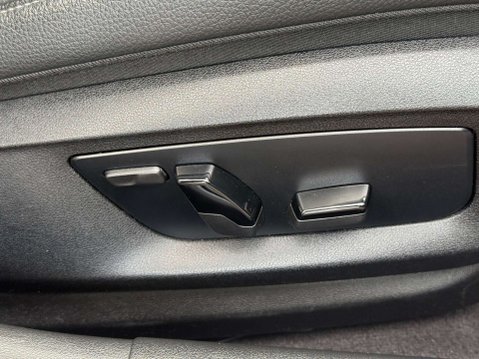 BMW 5 Series 2.0 520i M Sport Auto 5dr 44