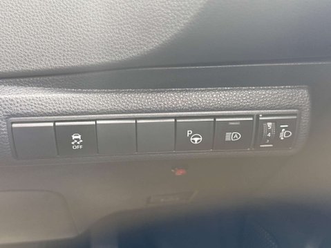 Toyota Corolla 1.8 VVT-h GPF Icon Tech Hatchback 5dr Petrol Hybrid CVT Euro 6 (s/s) (122 p 40
