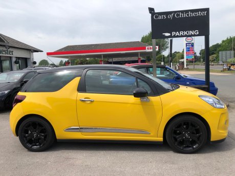 Citroen DS3 1.6 DSTYLE PLUS petrol manual, 2 owners, just 35,000m FSH 3