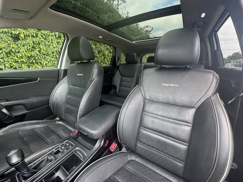 Kia Sorento (Sold) 2.2 CRDi GT-Line S SUV 5dr Diesel Auto AWD Euro 6 (s/s) (197 bhp) 8