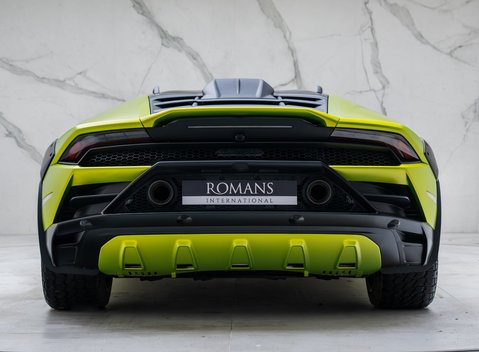 Lamborghini Huracan Sterrato 8