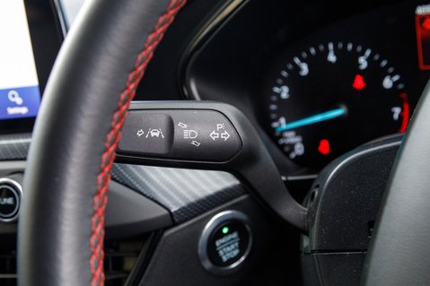 Ford Focus ST-LINE X 18